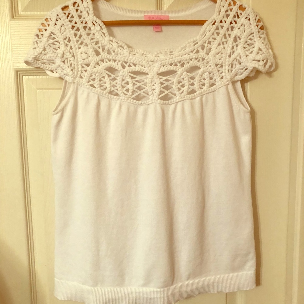 SOLD— Lilly Pulitzer knit top. Worn once.